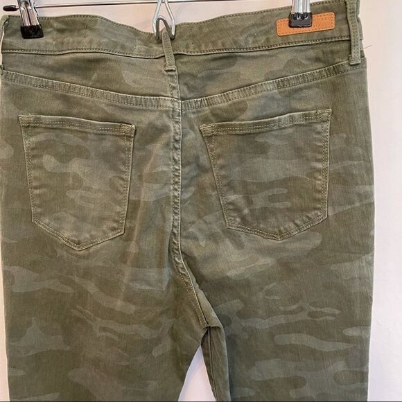Social Standard by Sanctuary Skinny Jean in Prosperity Camo - Picture 8 of 14